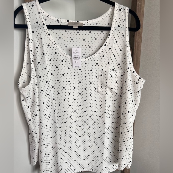 LOFT Tops - NWT LOFT black and white scoop neck tank.